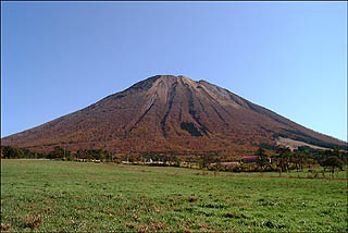 大山紅葉登山、2005年11月9日の大山　ペンションたんね
